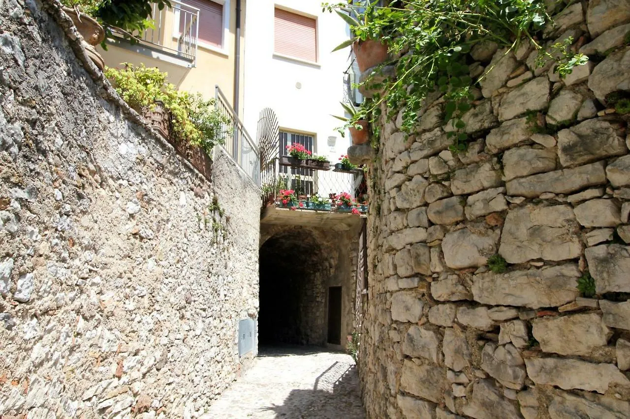 Ca De L'Angelon - Apartment Sardella Brenzone sul Garda Ferienhaus